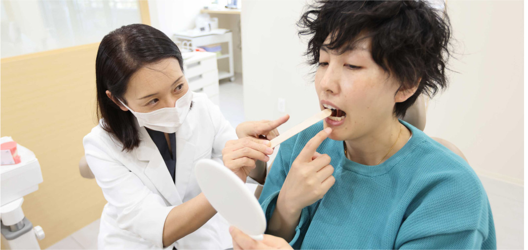 口腔筋機能療法の様子